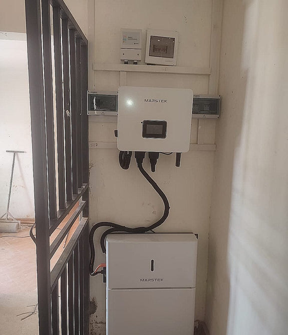 Bouyant School Hybrid Solar System